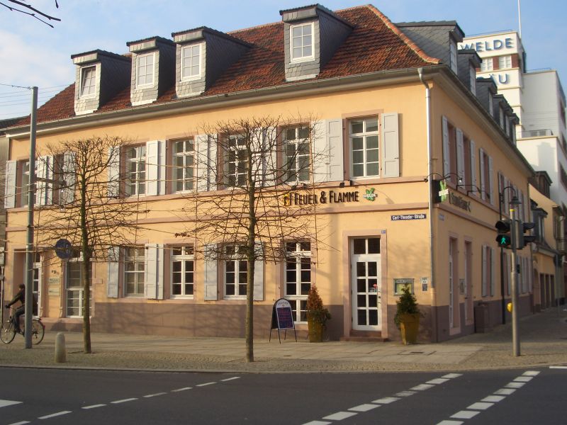 Datei:Feuer und Flamme.jpg