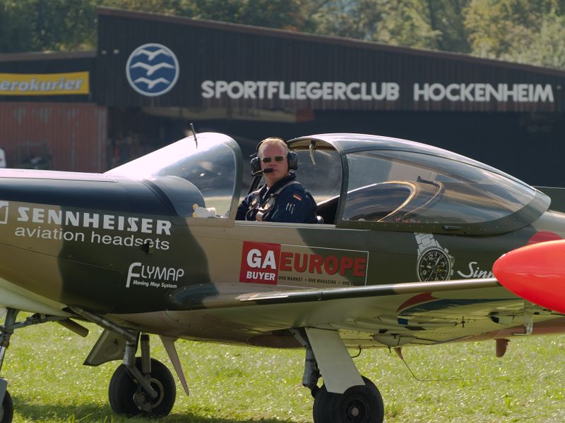 Datei:Hockenheim Sonderlandeplatz Auchtweid Airshow 2007-19.jpg