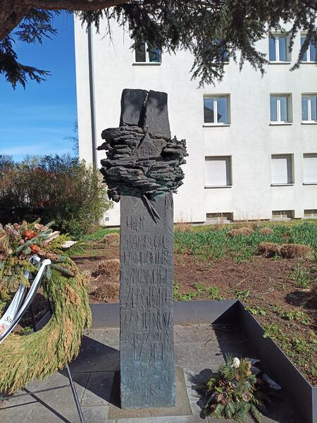 Datei:Elias-Grünebaum-Platz Landau 4.jpeg