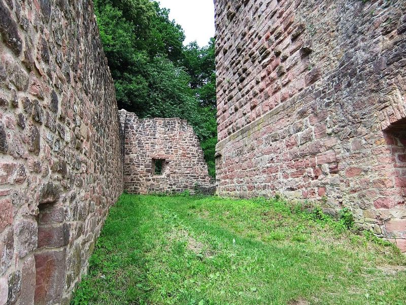 Datei:Hinterburg Neckarsteinach 15.JPG