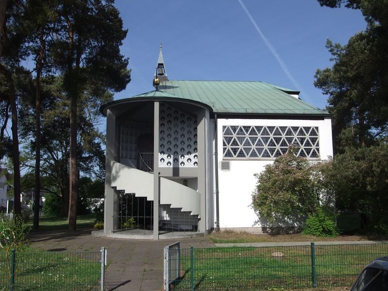 Datei:Evangelische Kirche Dudenhofen 01.JPG