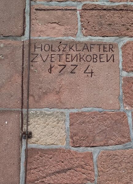 Datei:Evangelische Stadtkiche Edenkoben 2.jpeg