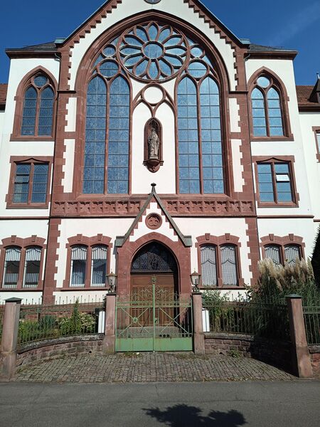 Datei:Paulusstift Herxheim 2.jpeg