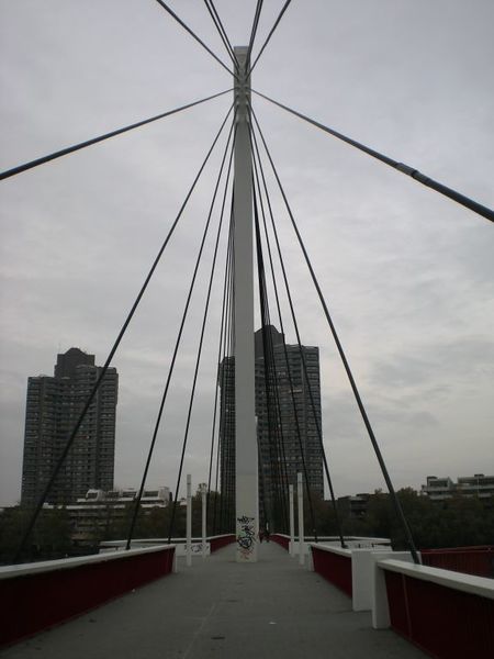 Datei:Collinisteg Mannheim 02.jpg