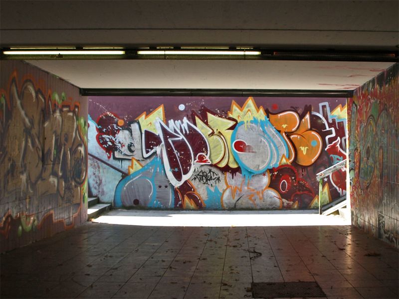 Datei:Wiesloch-Schillerpark-Graffiti-07.jpg