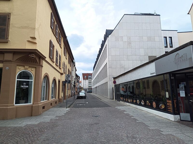 Datei:Nußbaumgasse Landau 2.jpeg